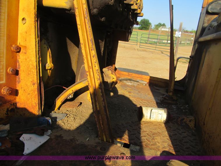 image for item F4566 Caterpillar 112 motor grader