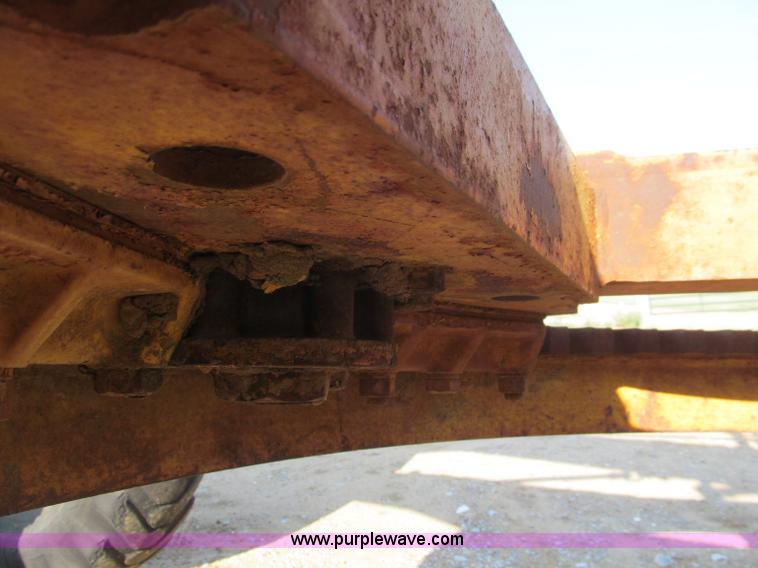 image for item F4566 Caterpillar 112 motor grader