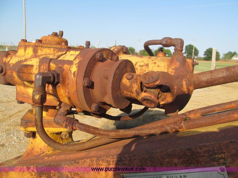 image for item F4566 Caterpillar 112 motor grader