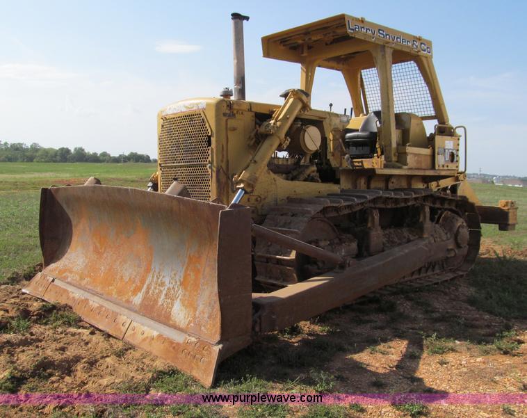 image for item F4568 1988 Caterpillar D7G dozer