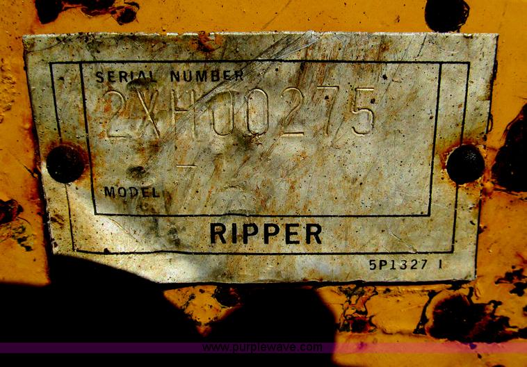 image for item F4568 1988 Caterpillar D7G dozer