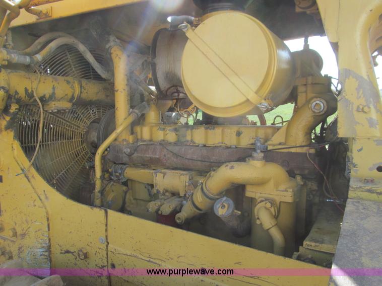image for item F4568 1988 Caterpillar D7G dozer