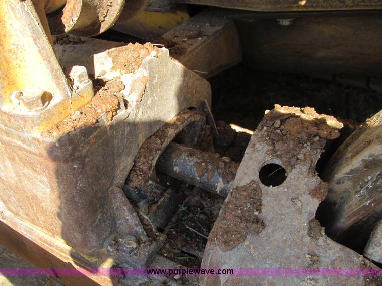 image for item F4568 1988 Caterpillar D7G dozer