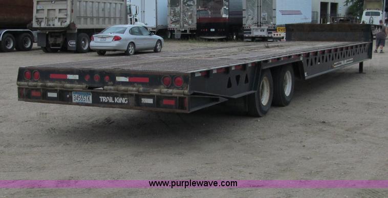 image for item F5508 2006 Trail King TK70HT-482 trailer