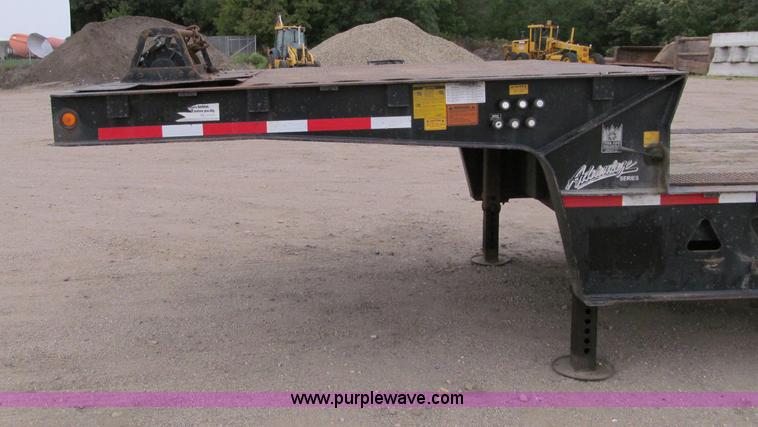 image for item F5508 2006 Trail King TK70HT-482 trailer