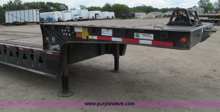 image for item F5508 2006 Trail King TK70HT-482 trailer