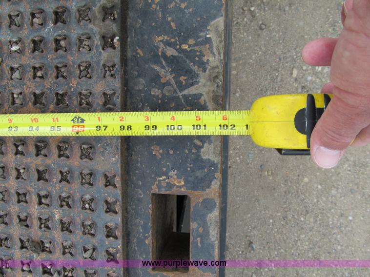 image for item F5508 2006 Trail King TK70HT-482 trailer