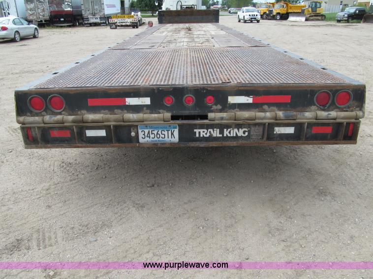 image for item F5508 2006 Trail King TK70HT-482 trailer