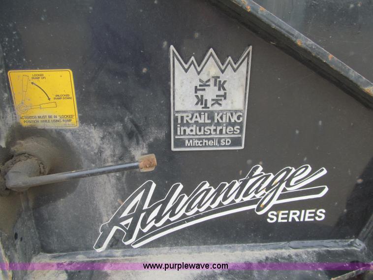image for item F5508 2006 Trail King TK70HT-482 trailer