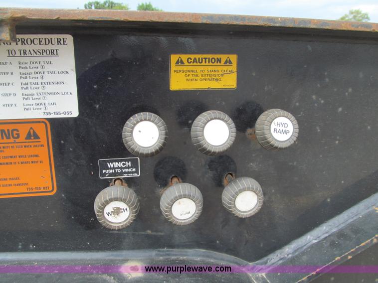 image for item F5508 2006 Trail King TK70HT-482 trailer