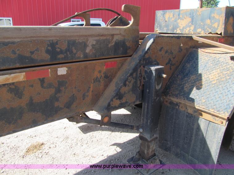 image for item F5511 1985 Galbreath TL roll-off triple axle trailer