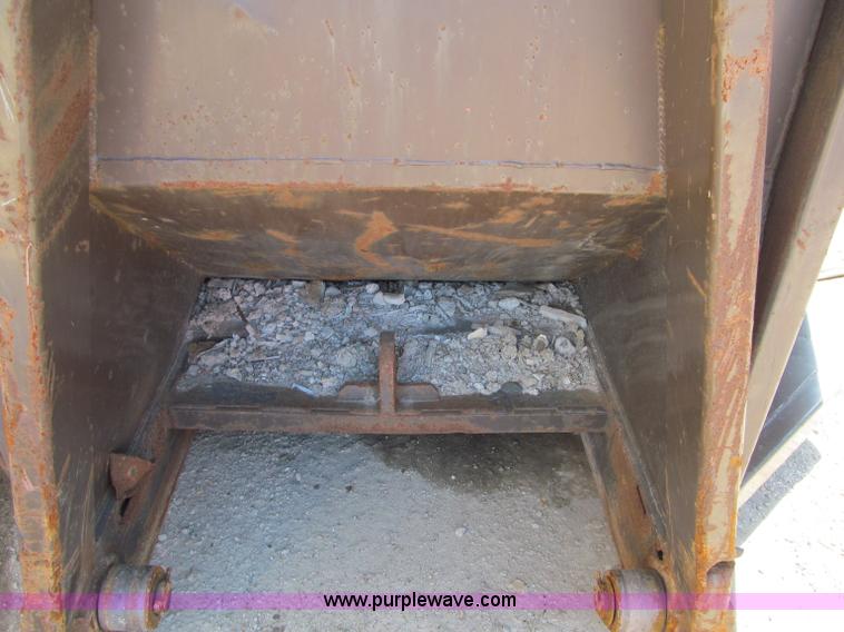 image for item F5512 Nedland Industries roll-off dumpster