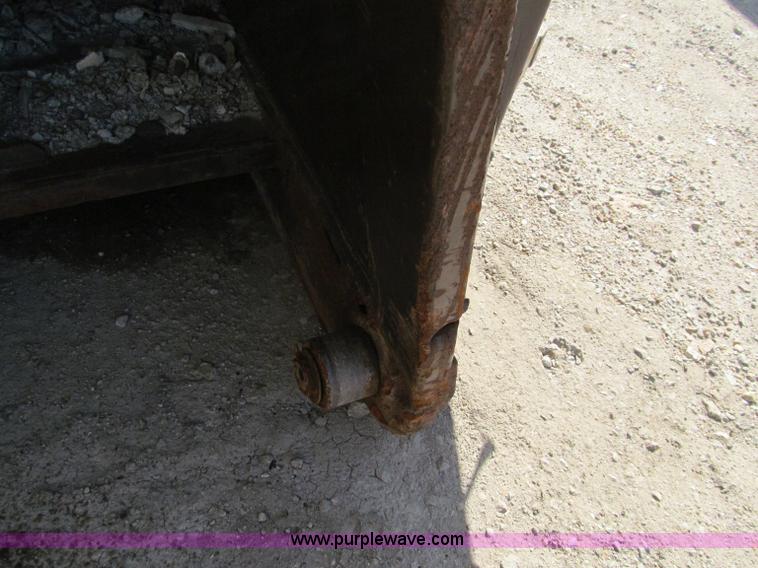 image for item F5512 Nedland Industries roll-off dumpster