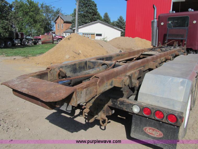 image for item F5513 McClain roll-off bed hoist