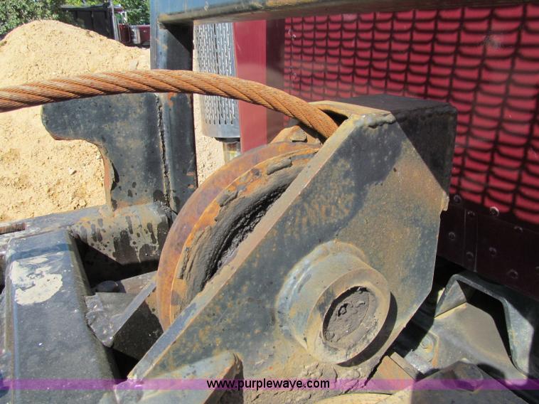 image for item F5513 McClain roll-off bed hoist