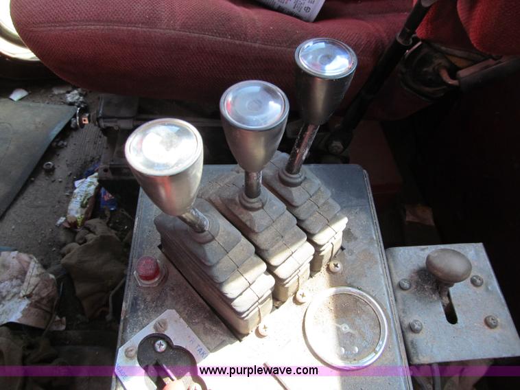 image for item F5513 McClain roll-off bed hoist