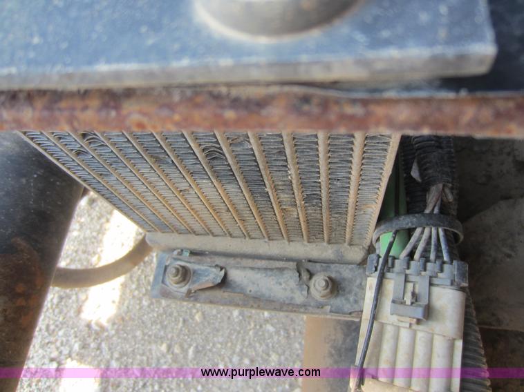 image for item F6506 2006 Sterling L9500 semi truck