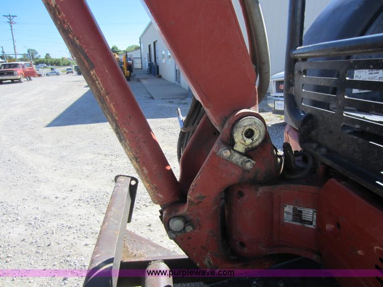 image for item F6516 2003 Ditch Witch MX27 mini excavator