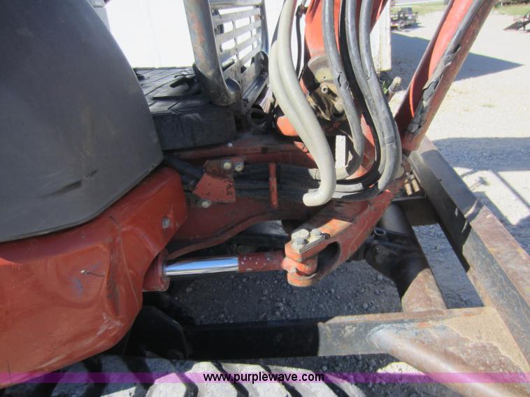 image for item F6516 2003 Ditch Witch MX27 mini excavator