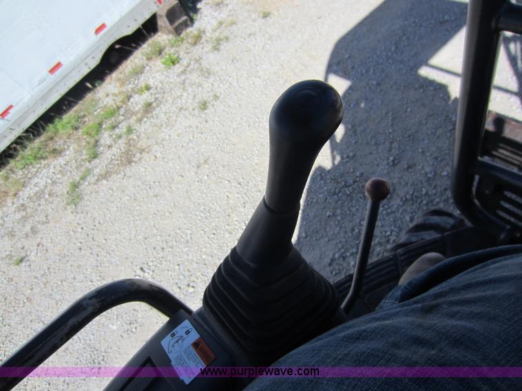 image for item F6516 2003 Ditch Witch MX27 mini excavator