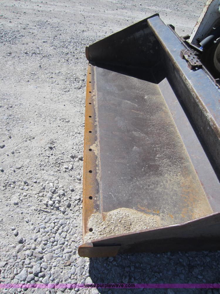 image for item F6517 Bobcat S150 skid steer