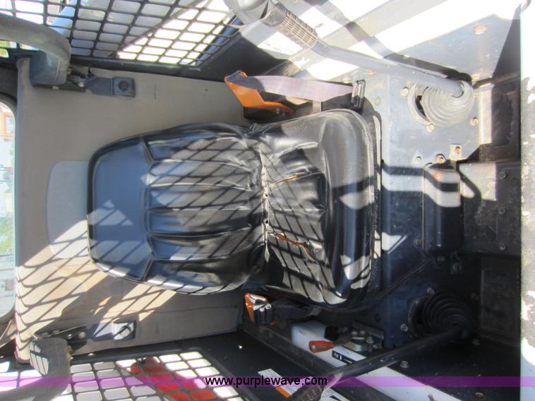 image for item F6517 Bobcat S150 skid steer