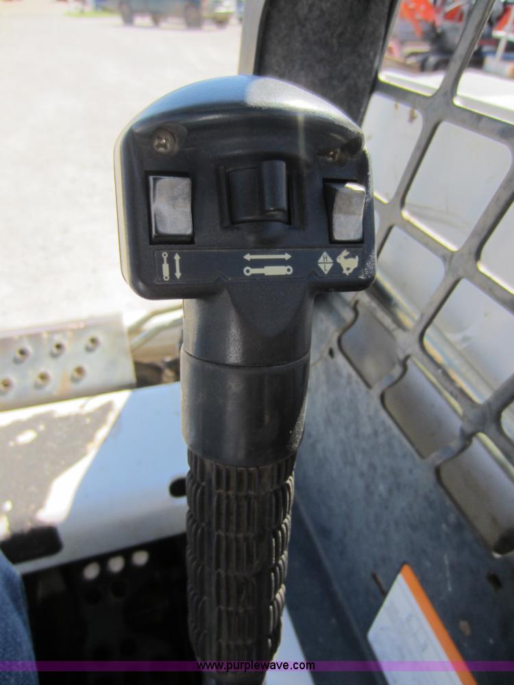 image for item F6517 Bobcat S150 skid steer