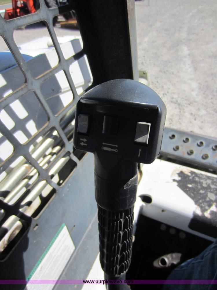 image for item F6517 Bobcat S150 skid steer