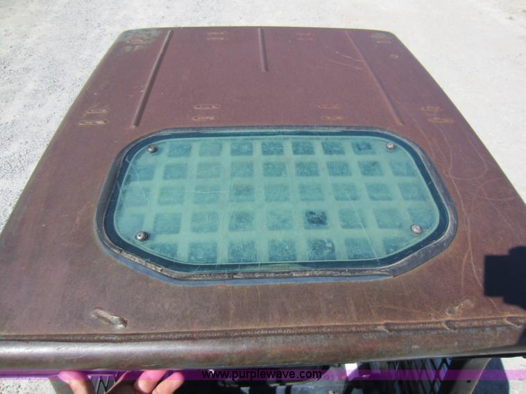 image for item F6517 Bobcat S150 skid steer