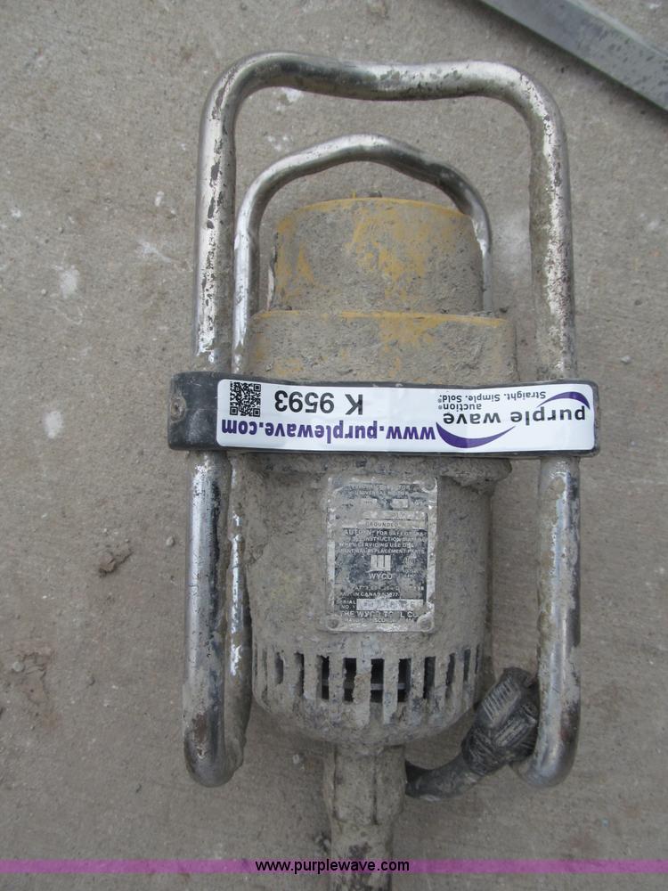 image for item K9593 Wyco 8' pencil vibrator