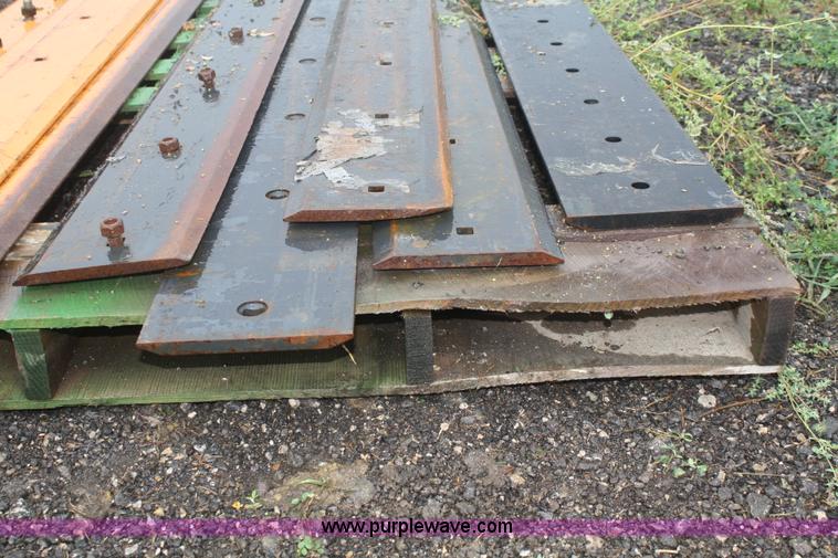 image for item K9857 (5) cutting edges