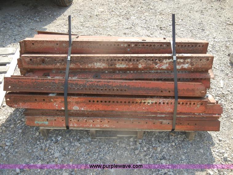 image for item U9265 Approximately 255 column form brackets