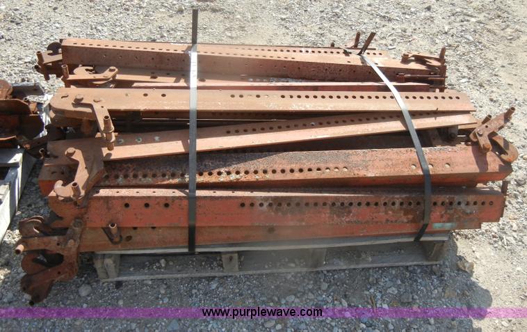 image for item U9265 Approximately 255 column form brackets