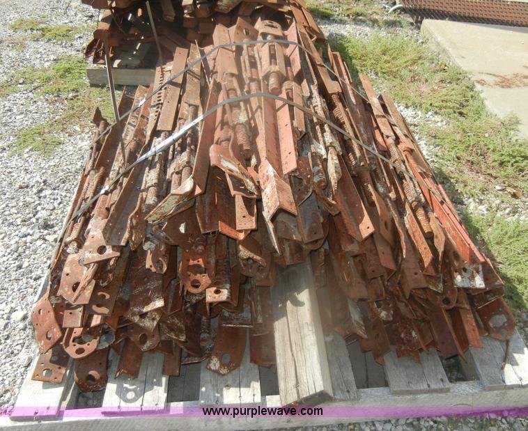 image for item U9266 Approximately 195 turn buckle braces