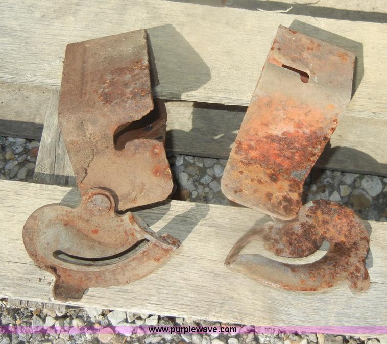 image for item U9274 Approximately (417) Jahn Wailer brackets