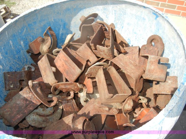 image for item U9274 Approximately (417) Jahn Wailer brackets