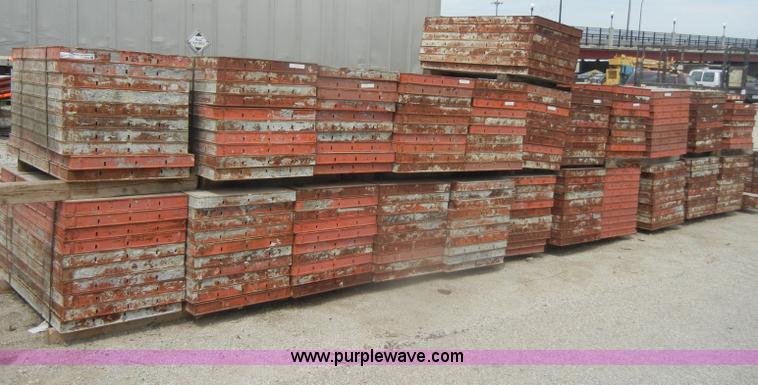 image for item U9285 Assorted Symons 4'L concrete forms