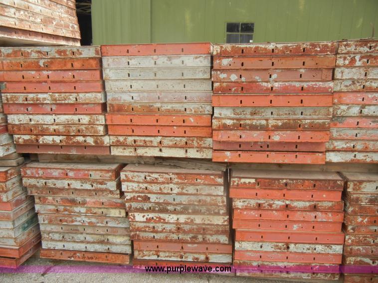 image for item U9285 Assorted Symons 4'L concrete forms