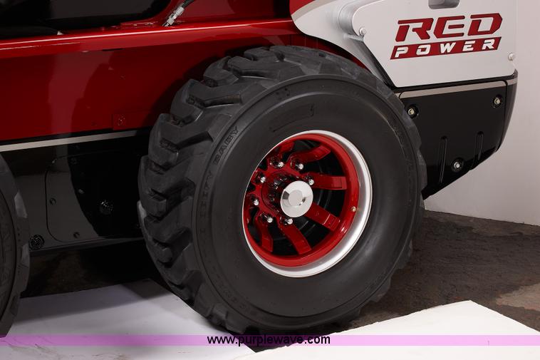 image for item B1474 2011 Case IH SV250 "RED POWER" skid steer