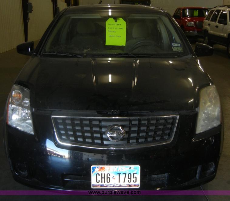 image for item D4498 2007 Nissan Sentra 2.0 <br />Non-repairable title, parts only