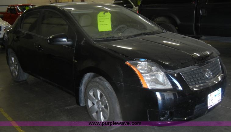 image for item D4498 2007 Nissan Sentra 2.0 <br />Non-repairable title, parts only