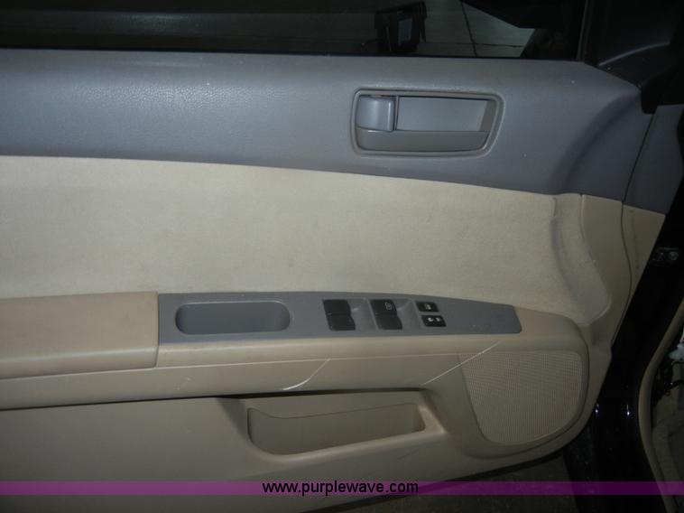 image for item D4498 2007 Nissan Sentra 2.0 <br />Non-repairable title, parts only