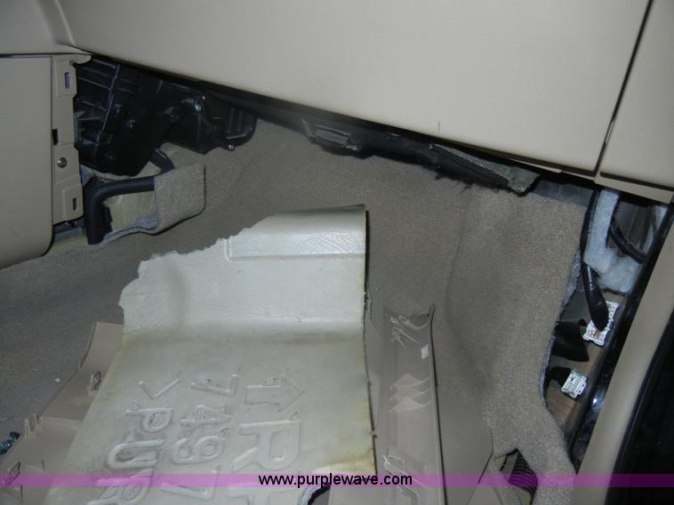 image for item D4498 2007 Nissan Sentra 2.0 <br />Non-repairable title, parts only