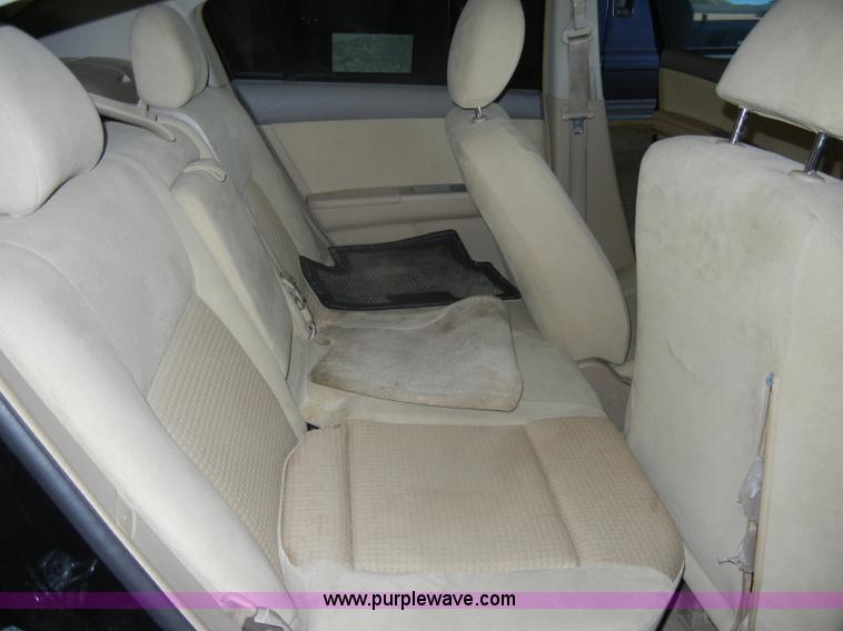 image for item D4498 2007 Nissan Sentra 2.0 <br />Non-repairable title, parts only
