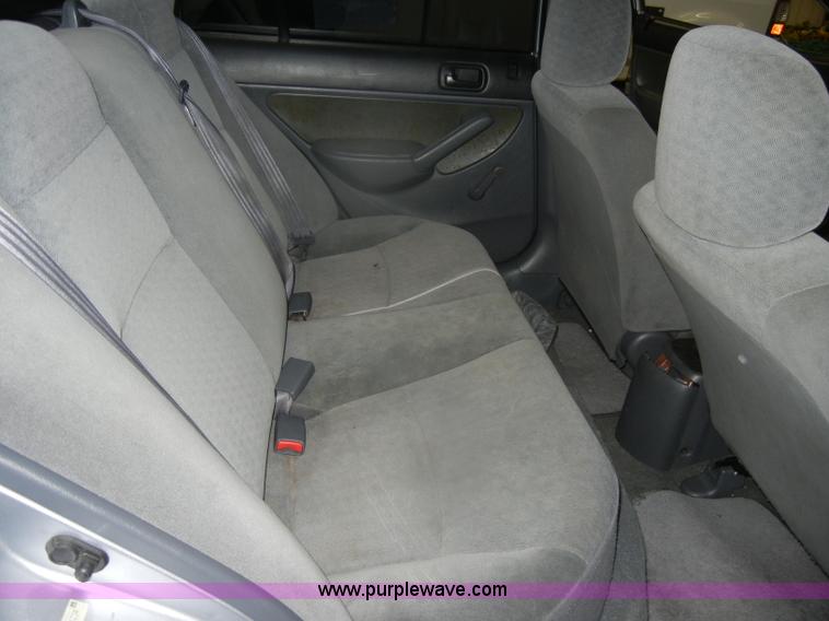 image for item D4880 2002 Honda Civic DX