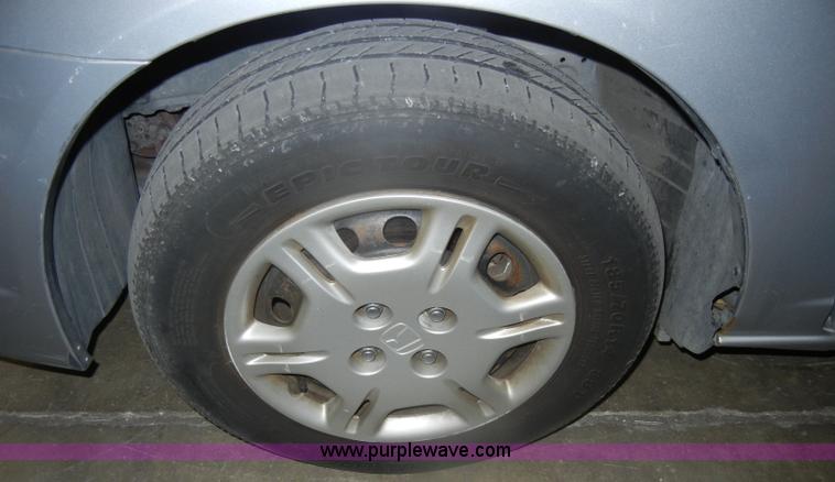 image for item D4880 2002 Honda Civic DX