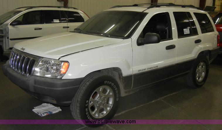 image for item D4882 2001 Jeep Grand Cherokee Laredo SUV