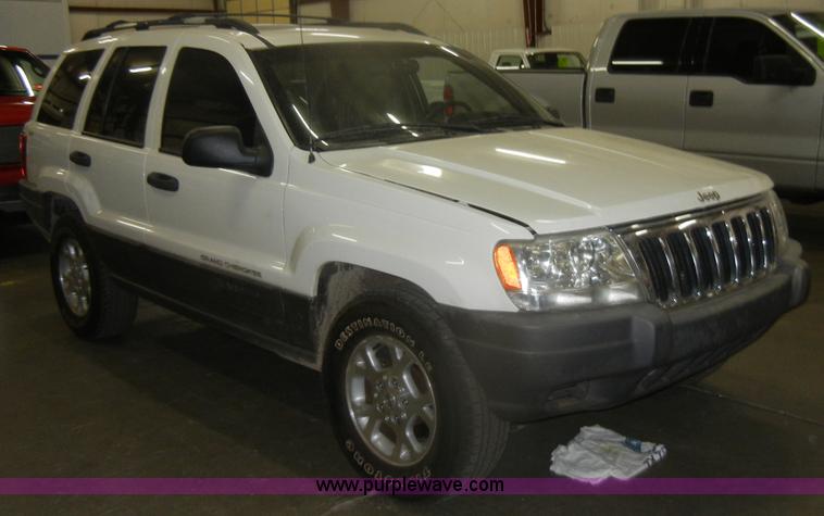 image for item D4882 2001 Jeep Grand Cherokee Laredo SUV