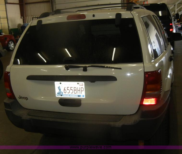 image for item D4882 2001 Jeep Grand Cherokee Laredo SUV