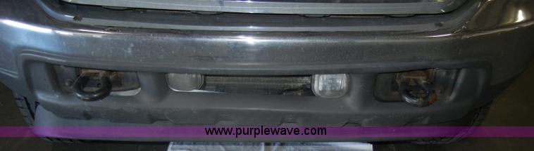 image for item D4883 2001 Ford F250 XLT Super Duty Crew Cab pickup truck